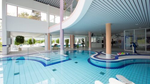 ferienclub-maierhoefen - maierhoefen-schwimmbad.jpg
