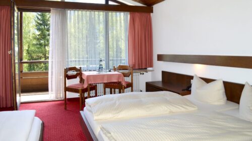 Dreibettzimmer